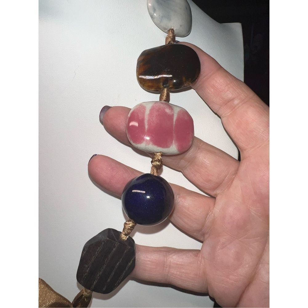 Vintage Large Multi Agate and Gemstone and Wood Beads on Taupe Tie Silk Ribbon - Picture 8 of 11